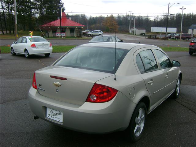 Chevrolet Cobalt 2009 photo 3