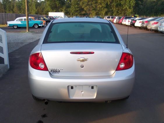 Chevrolet Cobalt 2009 photo 2