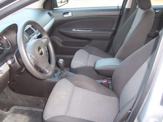 Chevrolet Cobalt 2009 photo 3