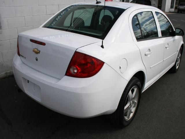 Chevrolet Cobalt 2009 photo 3