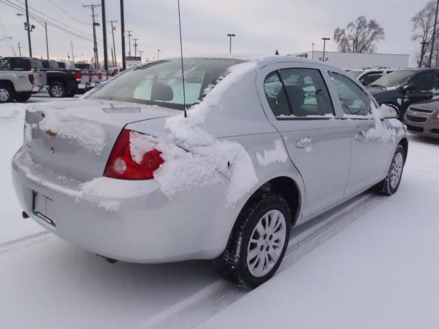 Chevrolet Cobalt 2009 photo 1