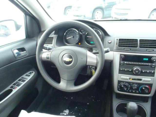 Chevrolet Cobalt 2009 photo 2