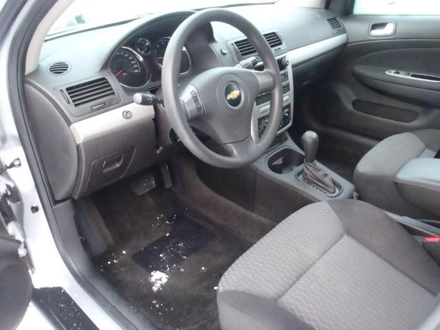 Chevrolet Cobalt 2009 photo 3