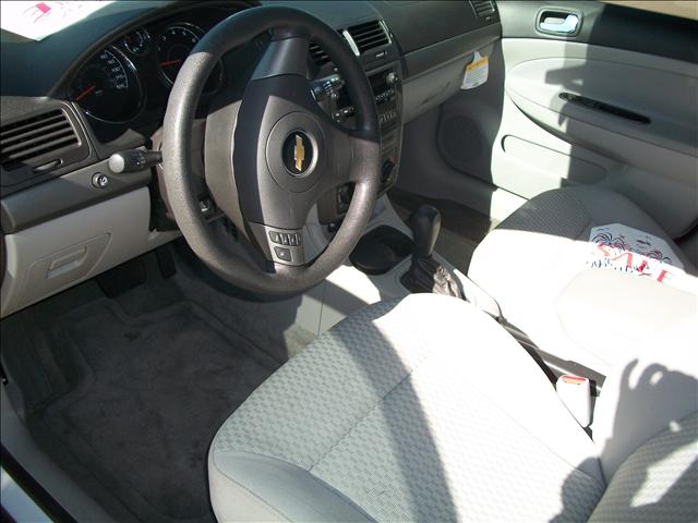 Chevrolet Cobalt 2009 photo 3