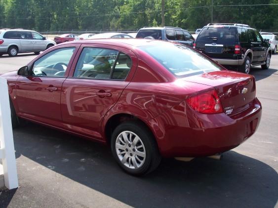 Chevrolet Cobalt 2009 photo 3