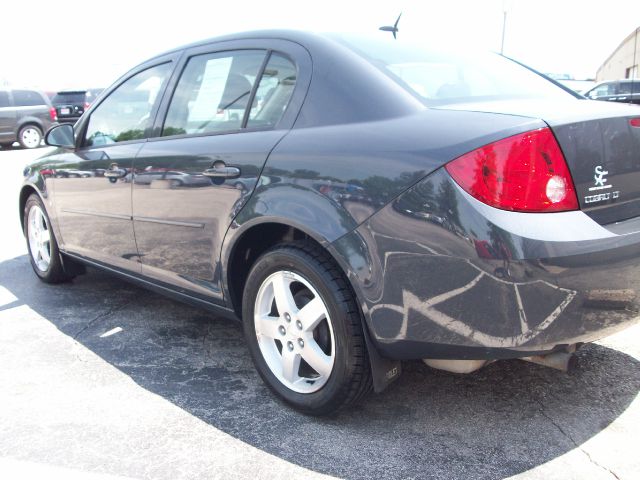 Chevrolet Cobalt 2009 photo 2