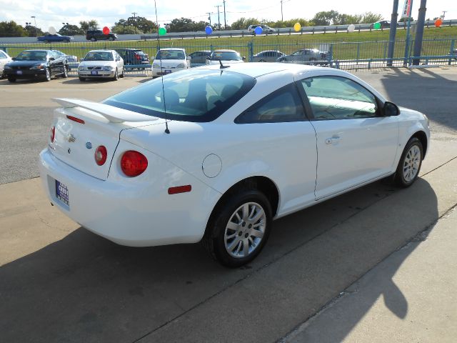 Chevrolet Cobalt 2009 photo 2