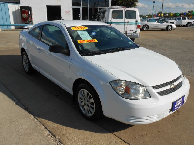 Chevrolet Cobalt 2009 photo 3