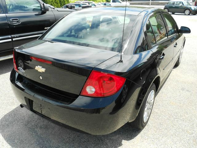 Chevrolet Cobalt 2009 photo 3