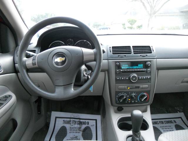 Chevrolet Cobalt 2009 photo 4