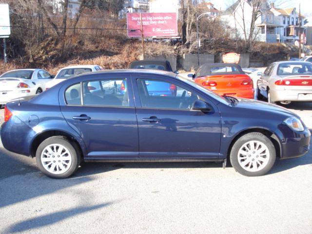 Chevrolet Cobalt 2009 photo 3