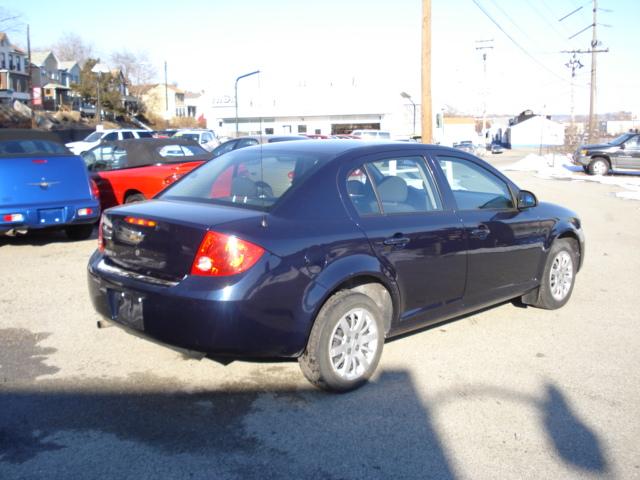 Chevrolet Cobalt 2009 photo 4