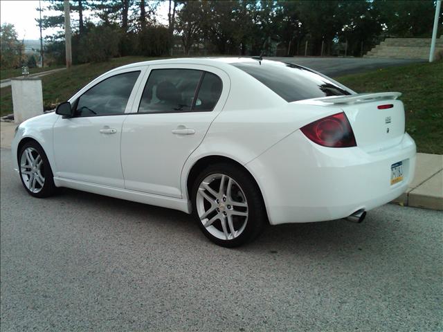 Chevrolet Cobalt 2009 photo 1