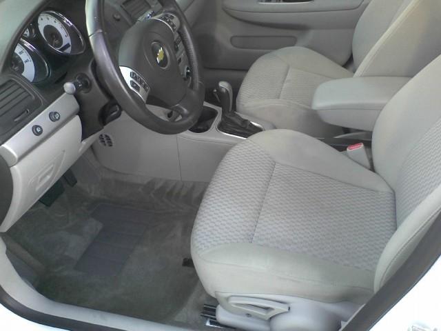 Chevrolet Cobalt 2009 photo 4