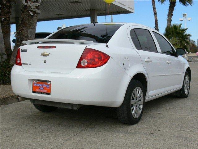 Chevrolet Cobalt 2009 photo 3