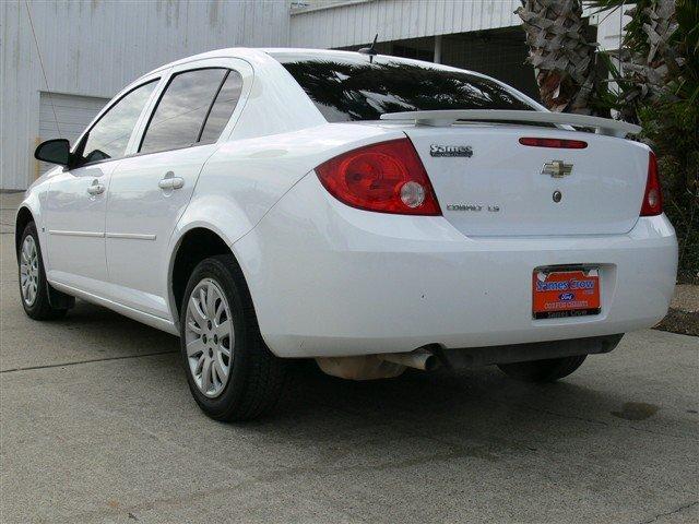 Chevrolet Cobalt 2009 photo 4