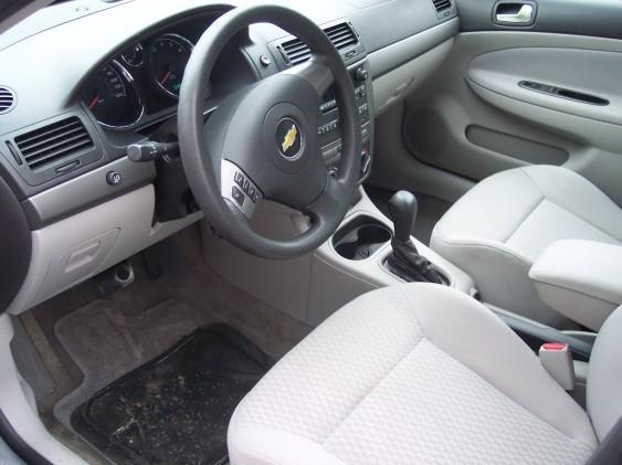 Chevrolet Cobalt 2009 photo 4