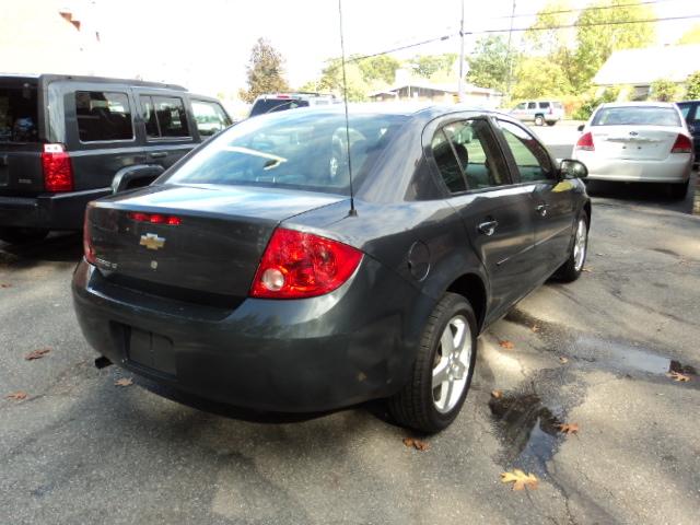 Chevrolet Cobalt 2009 photo 3