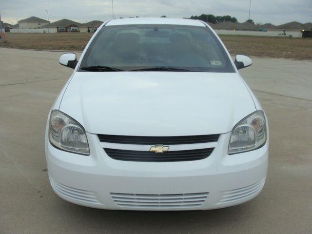 Chevrolet Cobalt 2009 photo 4