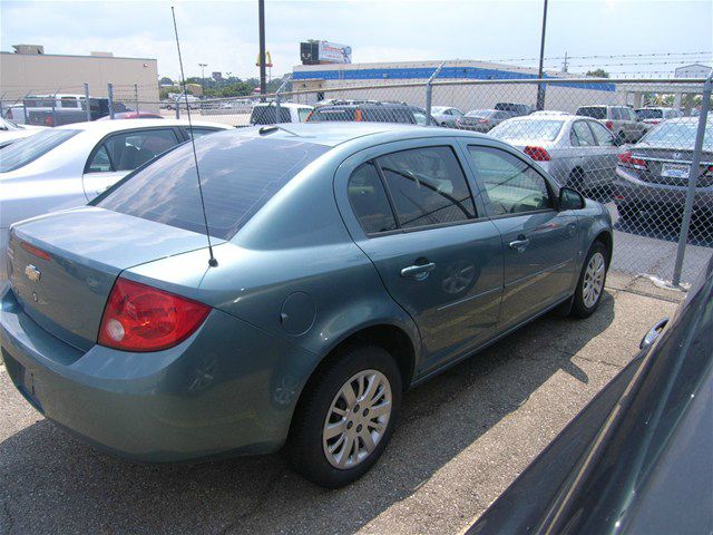 Chevrolet Cobalt 2009 photo 2