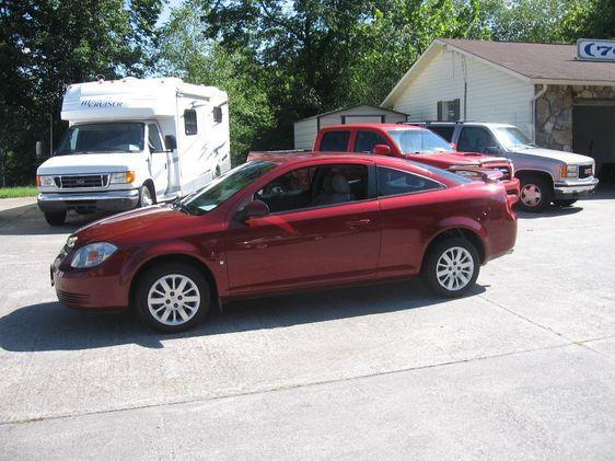 Chevrolet Cobalt 2009 photo 3