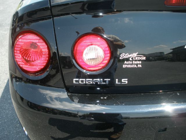 Chevrolet Cobalt 2009 photo 2