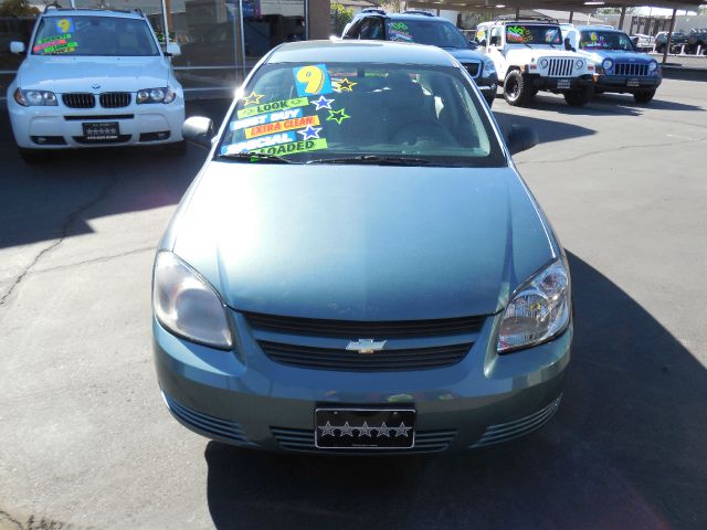 Chevrolet Cobalt 2009 photo 3