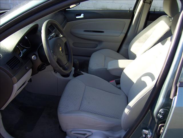 Chevrolet Cobalt 2009 photo 2