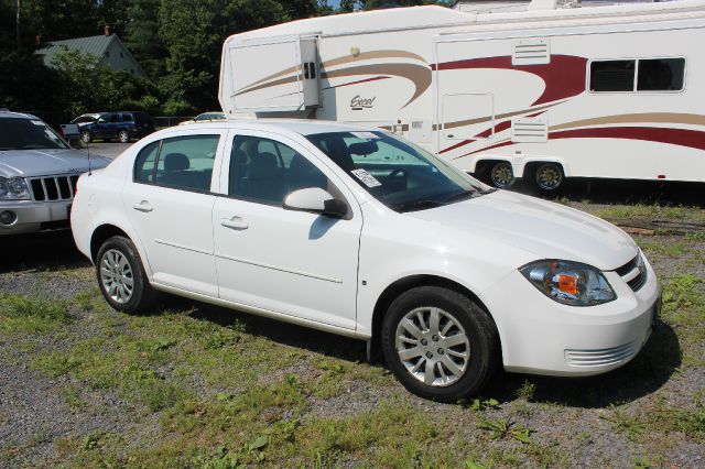 Chevrolet Cobalt 2009 photo 2