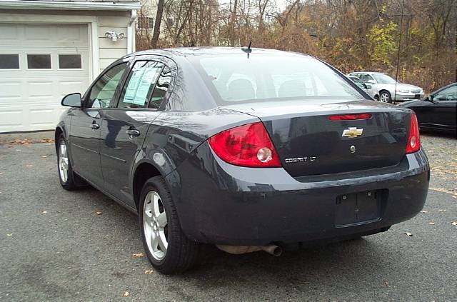 Chevrolet Cobalt 2009 photo 3