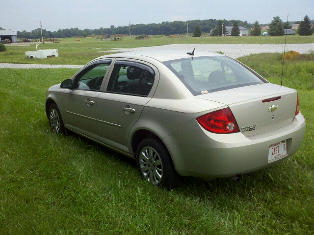 Chevrolet Cobalt 2009 photo 4