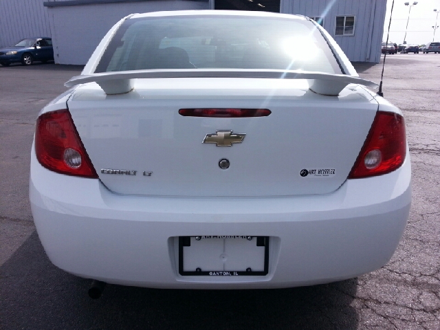 Chevrolet Cobalt 2009 photo 3