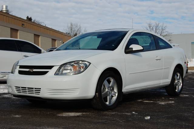 Chevrolet Cobalt SE Sedan Mint Condition Coupe