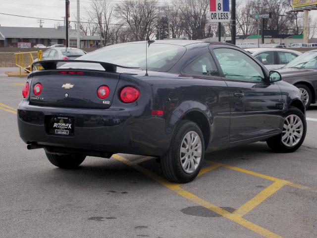 Chevrolet Cobalt 2009 photo 2