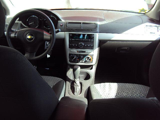 Chevrolet Cobalt 2009 photo 3