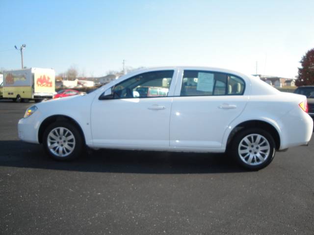 Chevrolet Cobalt 2009 photo 3