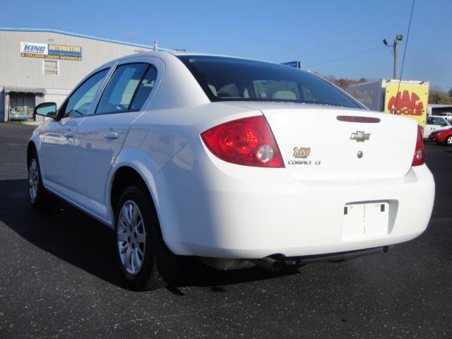 Chevrolet Cobalt 2009 photo 4