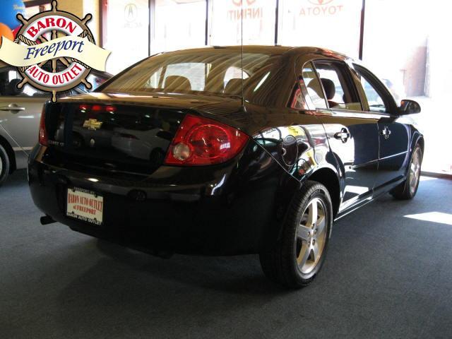 Chevrolet Cobalt 2009 photo 3