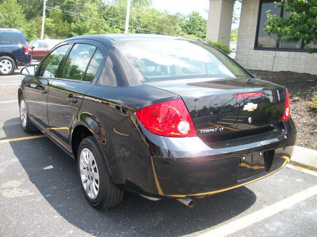 Chevrolet Cobalt 2009 photo 2