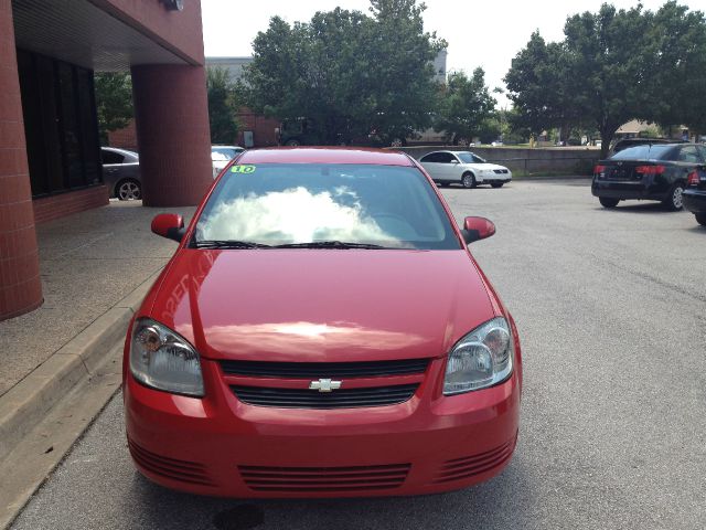 Chevrolet Cobalt 2010 photo 3