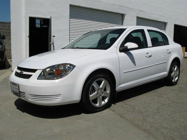 Chevrolet Cobalt 2010 photo 4