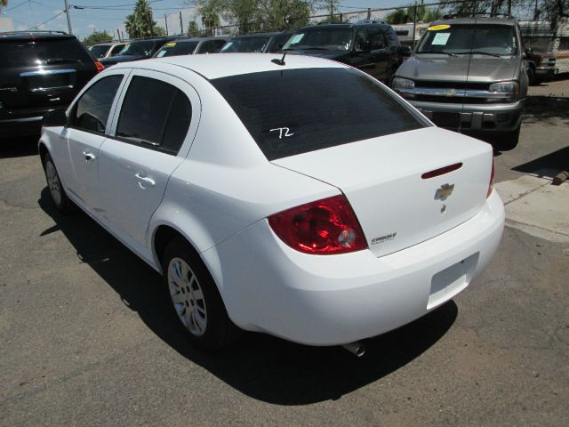 Chevrolet Cobalt 3.2 Sedan 4dr Sedan