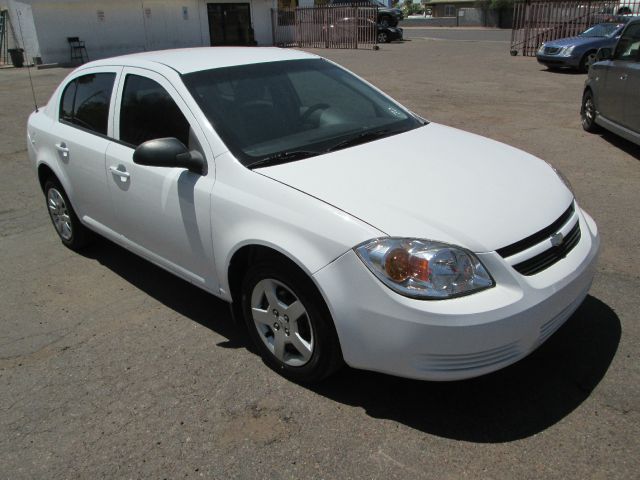 Chevrolet Cobalt 2010 photo 3