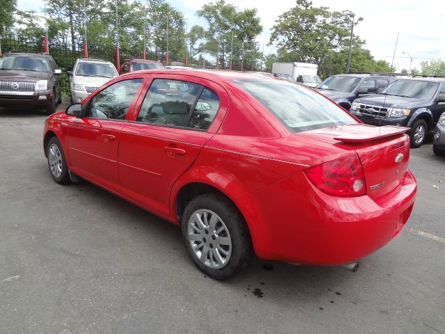 Chevrolet Cobalt 2010 photo 12