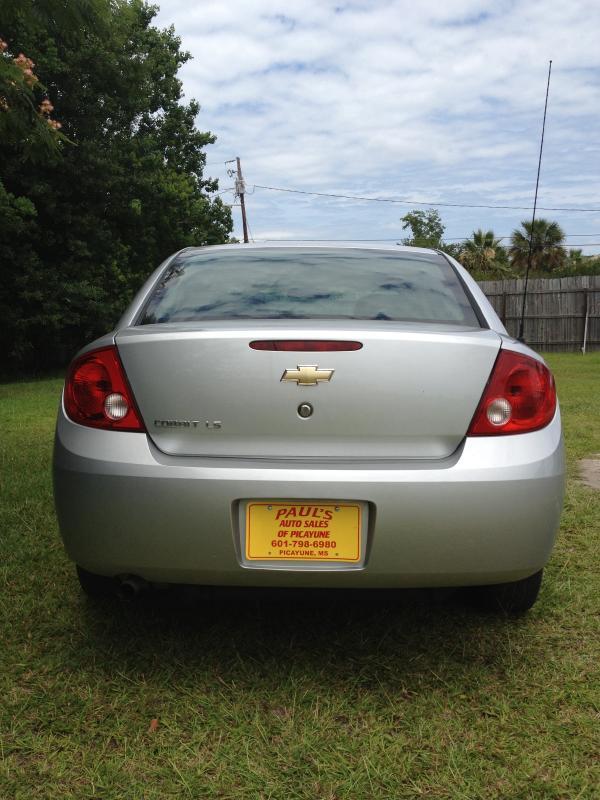 Chevrolet Cobalt 2010 photo 2