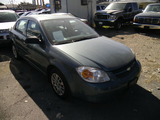 Chevrolet Cobalt 2010 photo 4