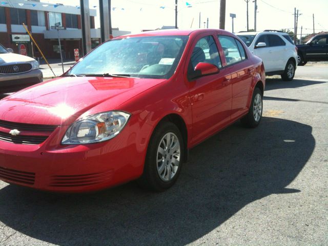 Chevrolet Cobalt 2010 photo 3