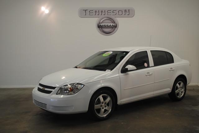 Chevrolet Cobalt 2010 photo 3