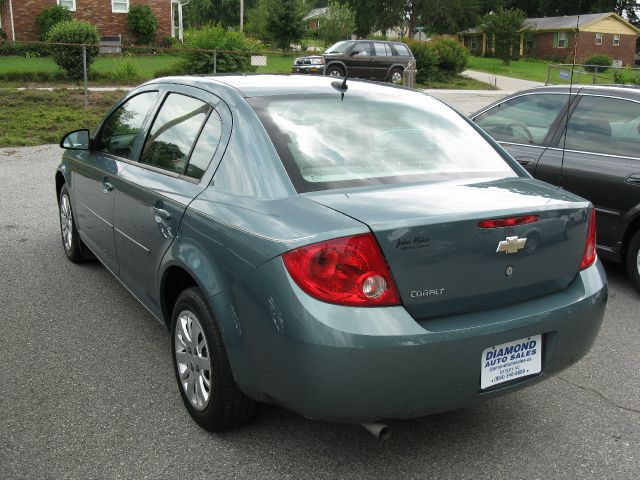 Chevrolet Cobalt 2010 photo 3