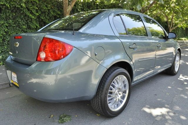 Chevrolet Cobalt 2010 photo 5